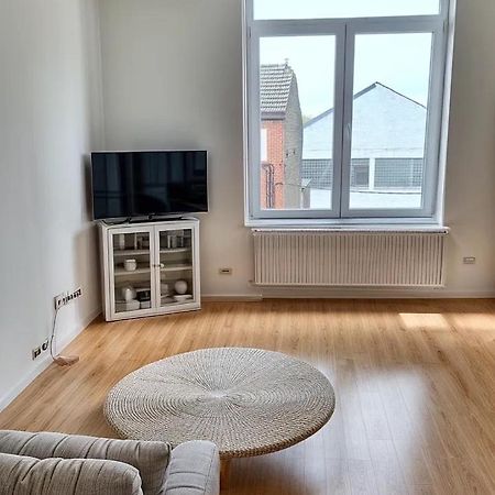 Apartmán Jumet 242 B Bruxelles-Charleroi-Airport Exteriér fotografie